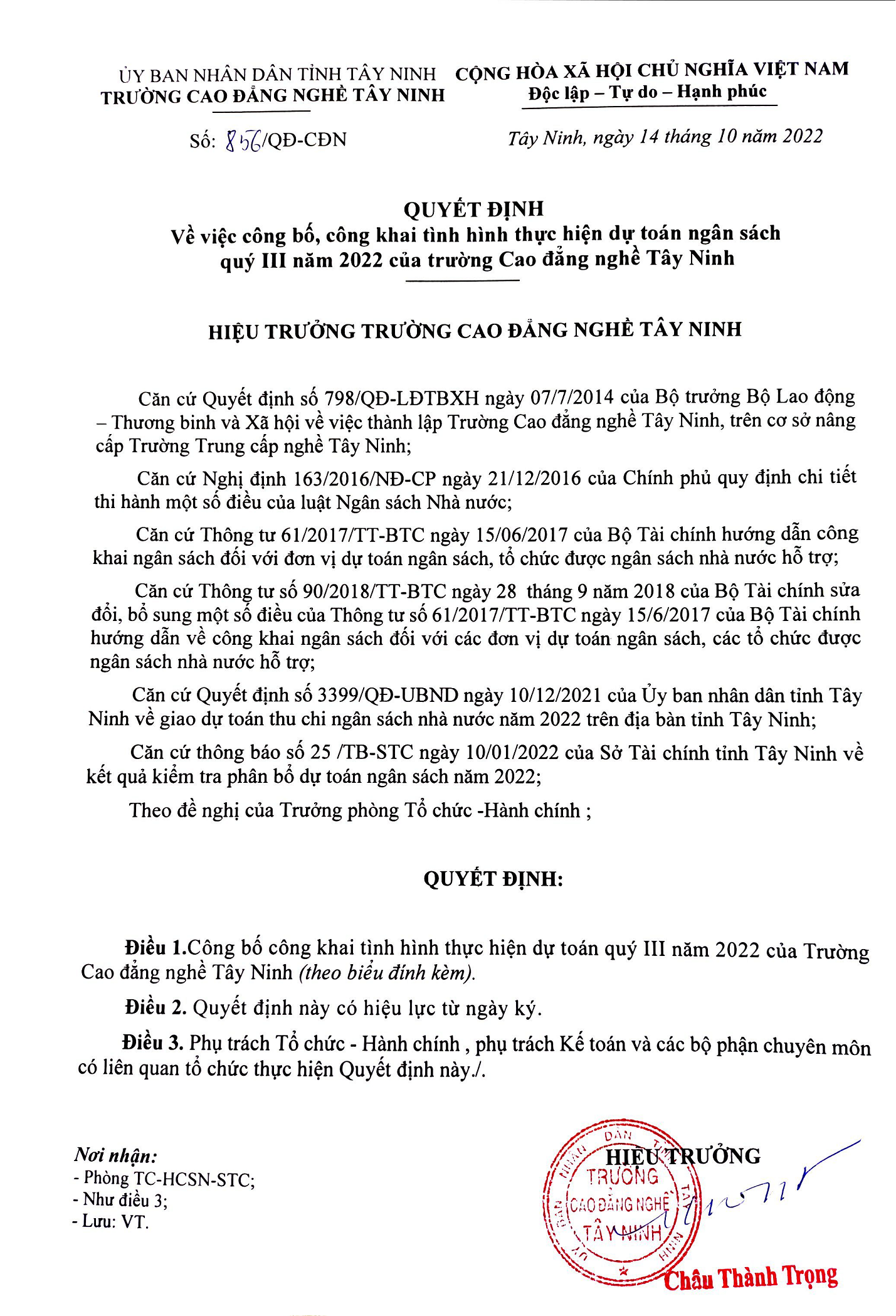 Quyết định Về việc công bố, công khai tình hình thực hiện dự toán ngân sách quý III năm 2022 của Trường Cao đẳng nghề Tây Ninh